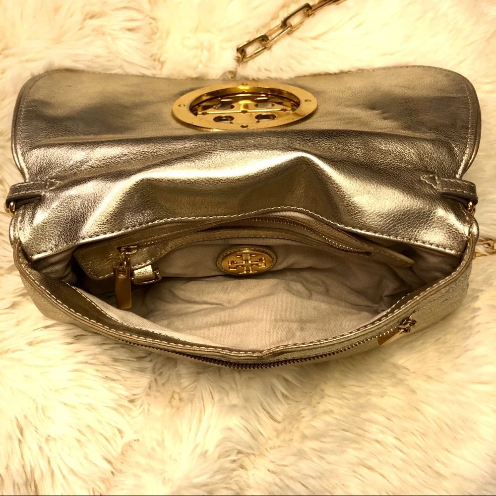 Tory Burch Amanda Crossbody Clutch in Gold